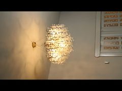 CCC ISO9001 ガラスペンダントランプ 白フロストガラスペンダントシーリングライトをご覧ください