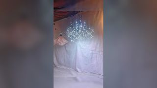 見る: E14 LED クリスタル ペンダント シャンデリア ライト調整可能な色温度ショーケース