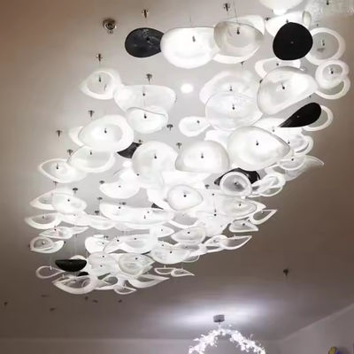 白いガラスペンダント アート ガラス ホテル ロビー ビラ リビング ルックス ガラス 天井 LED 飾り付けチェンダリア